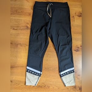 Sarah's day white fox boutique Collab leggings size XL